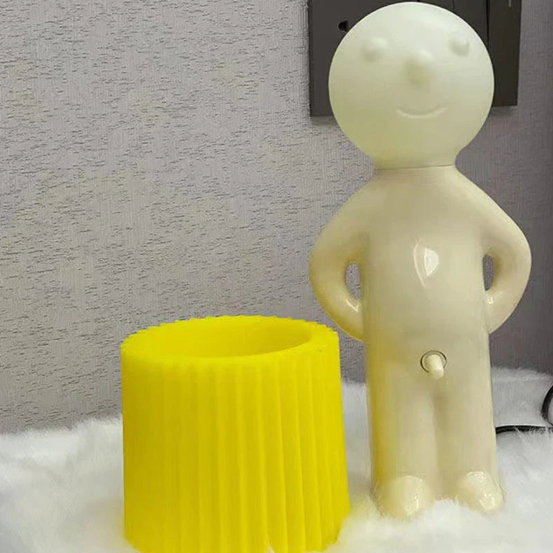 Staande man - de grappigste tafellamp die er is, creatief cadeau