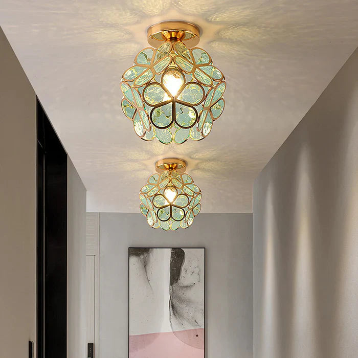 BlossomGlow – plafondlamp in bloemenstijl