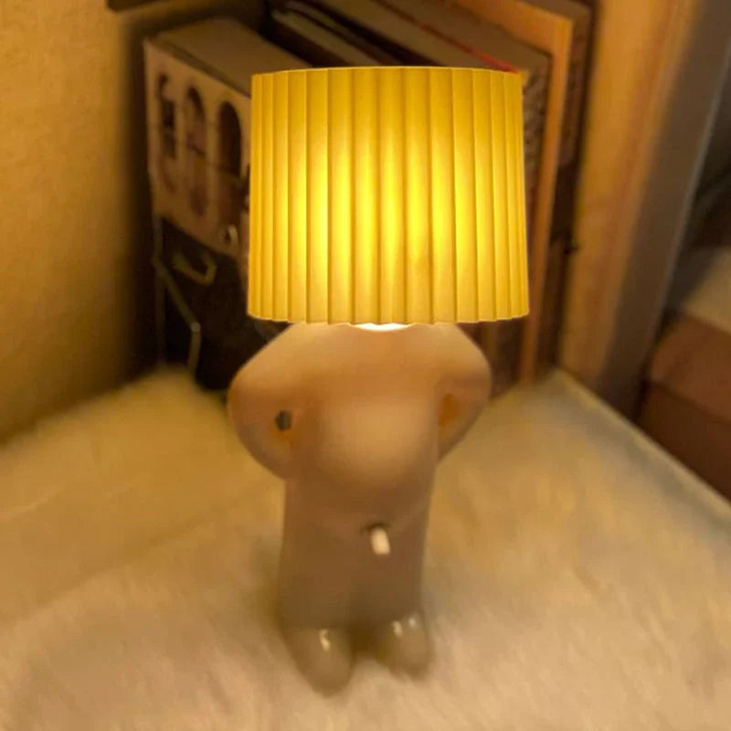 Staande man - de grappigste tafellamp die er is, creatief cadeau