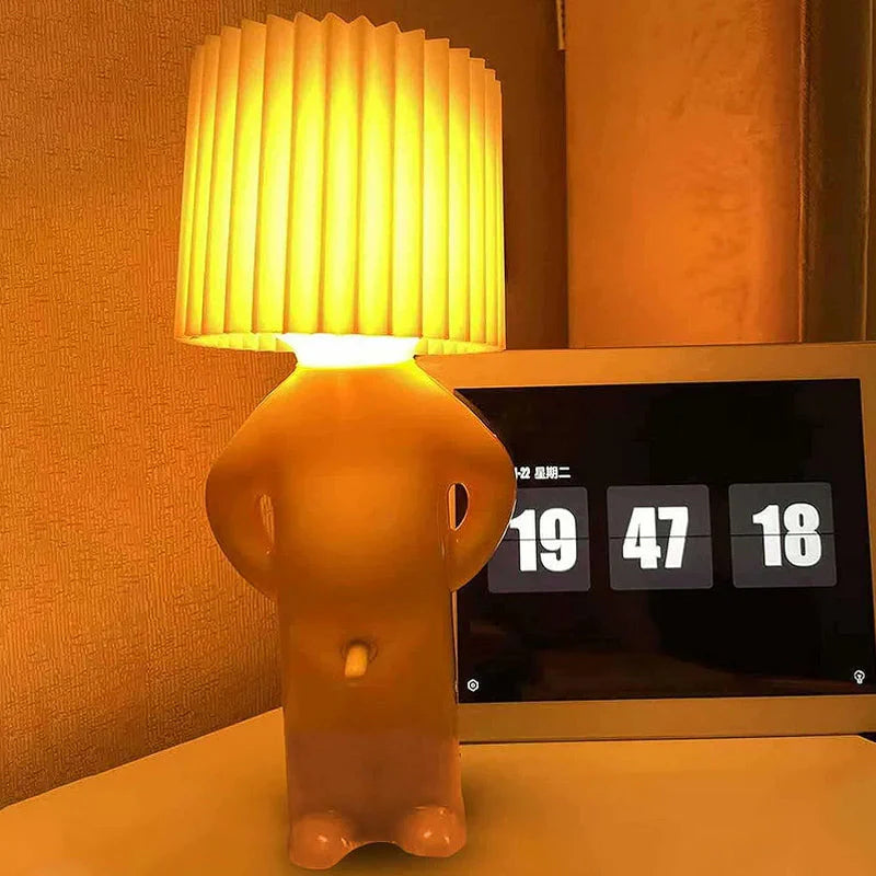 Staande man - de grappigste tafellamp die er is, creatief cadeau