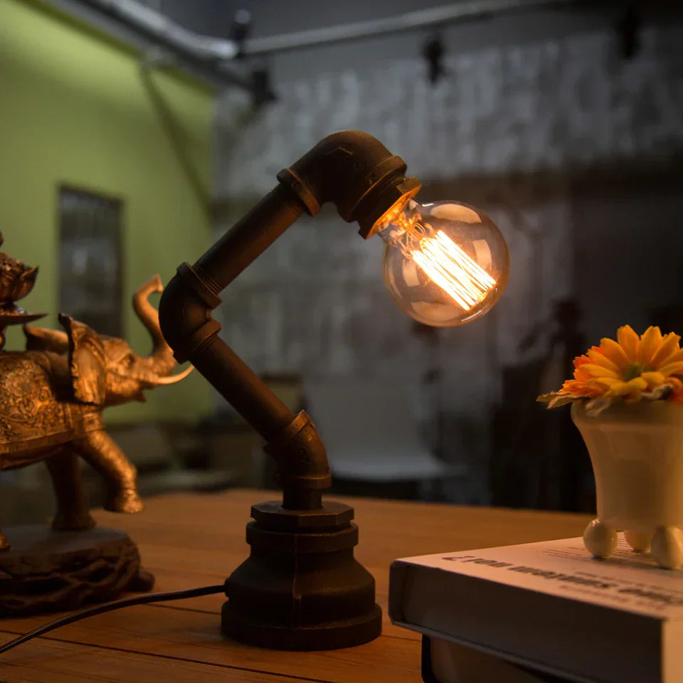 Originaliteitijzer - creatieve ijzeren lamp