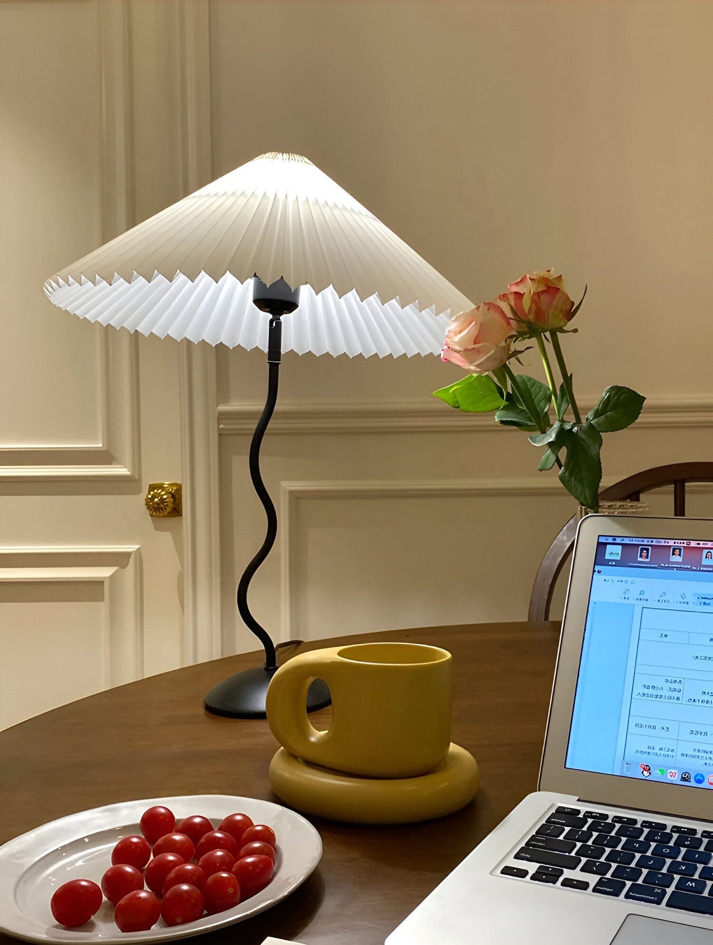 Ori Squiggle lamp - gevouwen tafellamp - origami led tafellamp