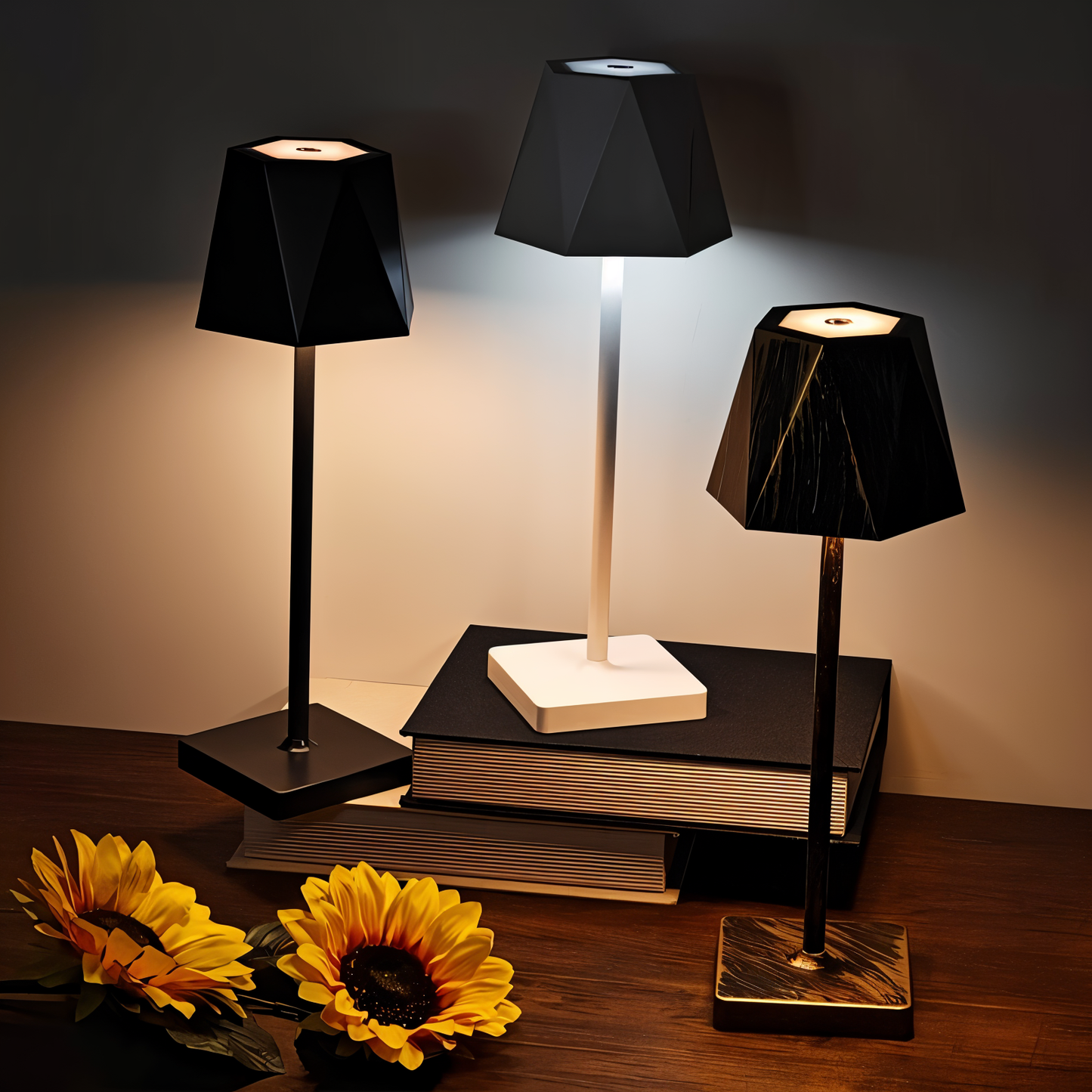 PolyLamp - draagbare zeshoekige led tafellamp - waterdicht en oplaadbaar