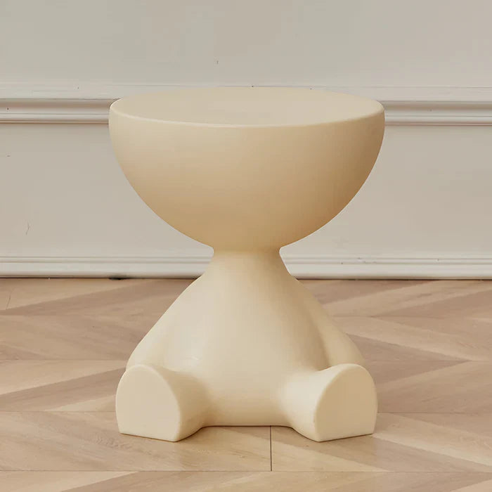 Ronde crème bijzettafel - zwarte ronde salontafel - leuke plastic bijzettafel