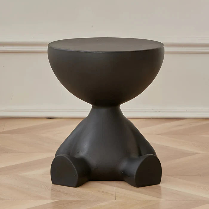 Ronde crème bijzettafel - zwarte ronde salontafel - leuke plastic bijzettafel