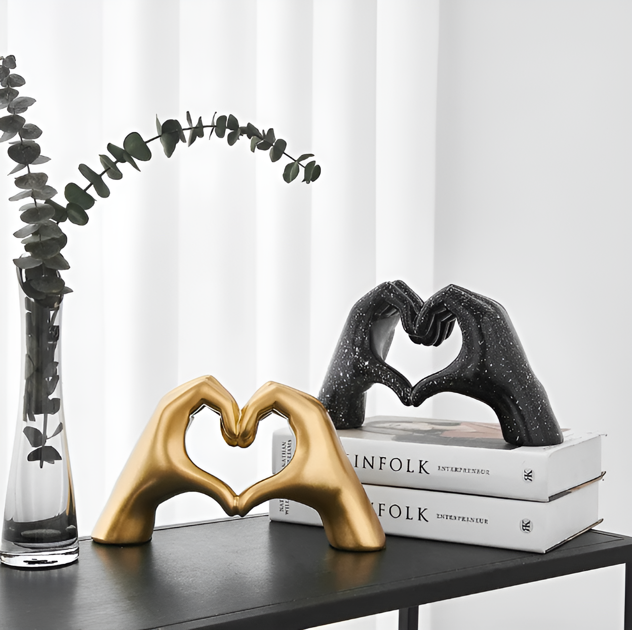 Sculpted Love - modern handheld liefdesfiguur voor tijdloze romantiek