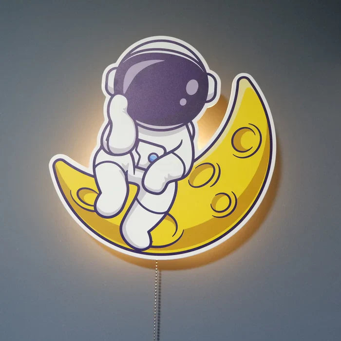 Wandlamp Astronaut – creatieve wandlamp in ruimtelijk design