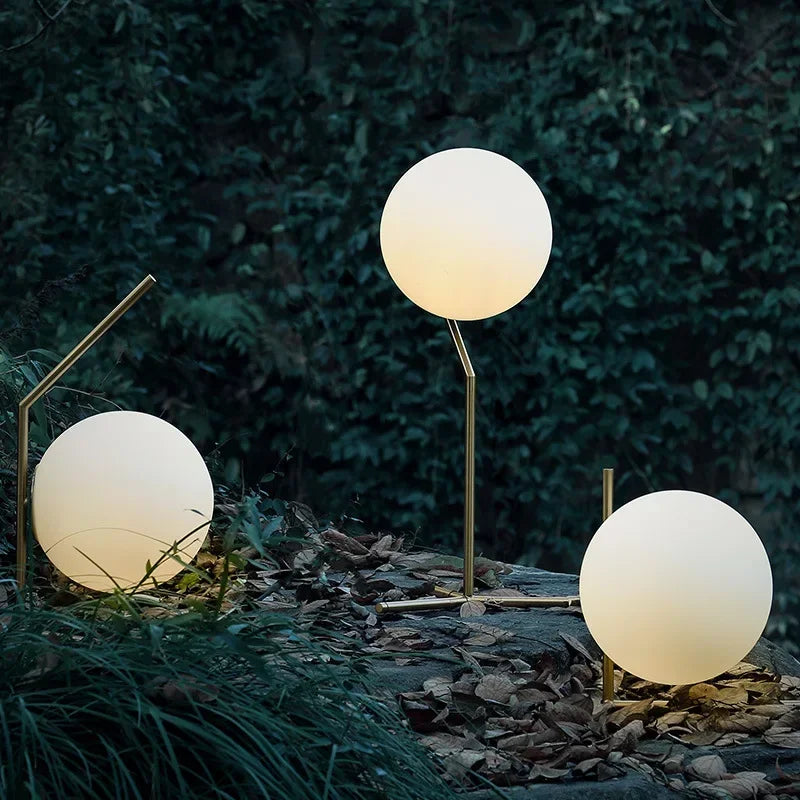 Duidelijke elegantie - moderne minimalistische tafellamp