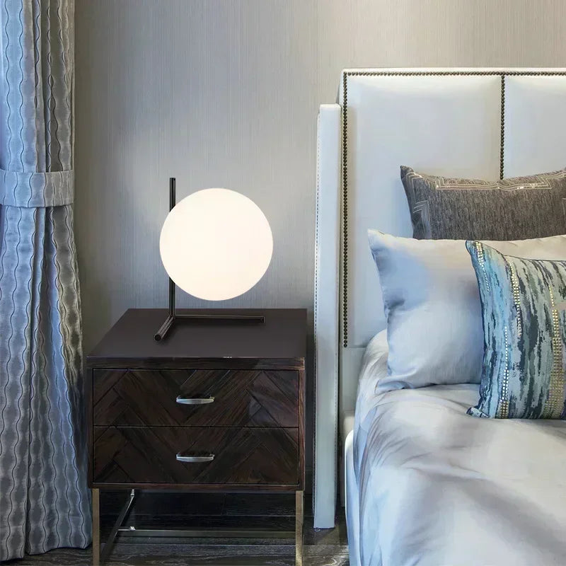 Duidelijke elegantie - moderne minimalistische tafellamp