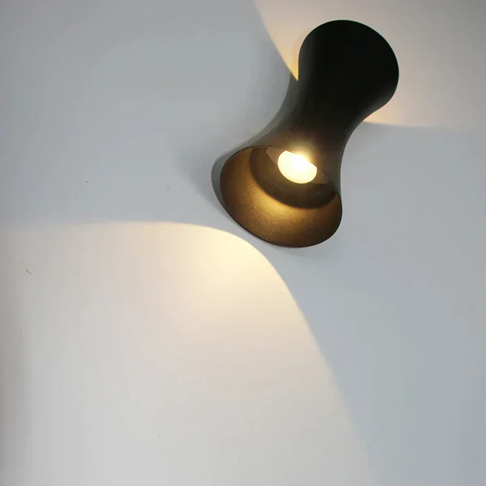 StormGuard - robuuste aluminium wandlamp voor buiten