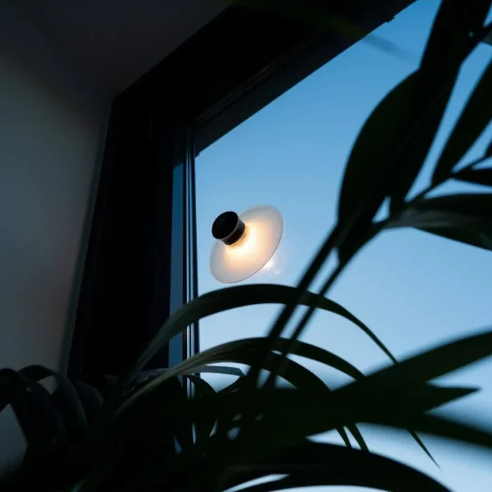 Oplaadbare zuignapverlichting