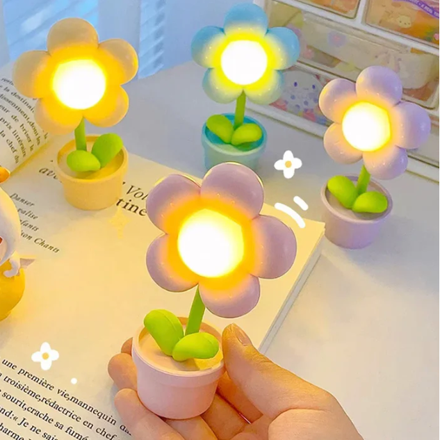 BloomLite | kleine bloem tafellamp