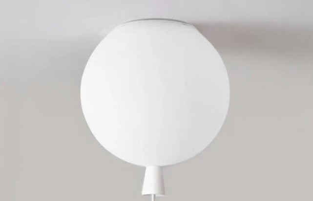 Astronova | Moderne LED-plafondlamp met maan- en astronautendesign