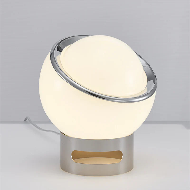 Franse opalen bauhaus tafellamp