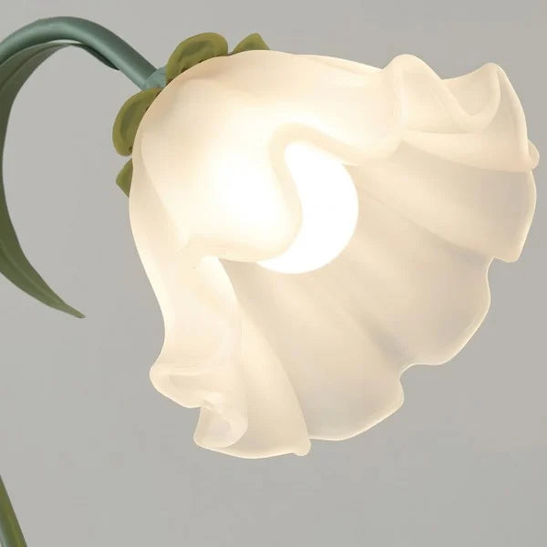 Vintage verstelbare bloemen tafellamp