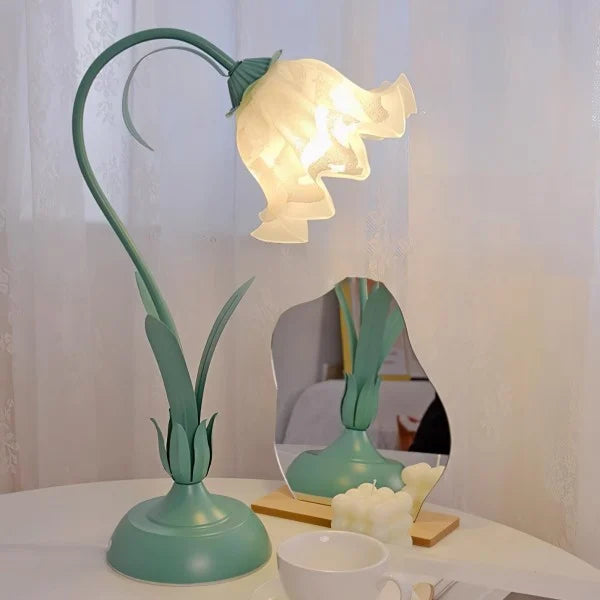 Vintage verstelbare bloemen tafellamp