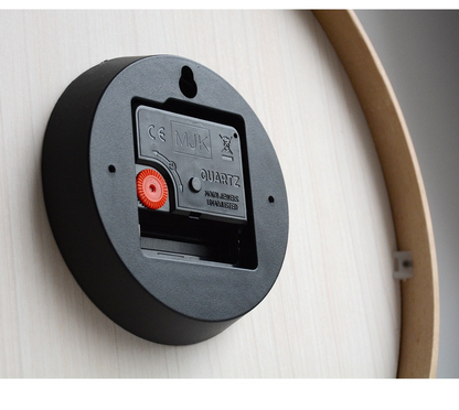 EleQuartz clock - ronde wandklok - noordse houten wandklok