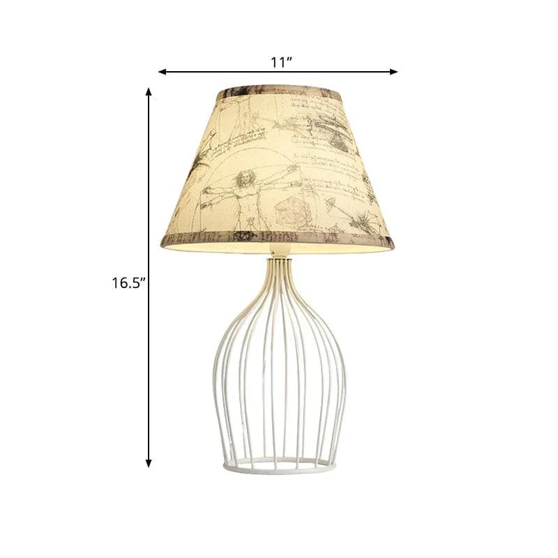 GloLight – traditionele kegelvormige tafellamp met metalen kooivoet