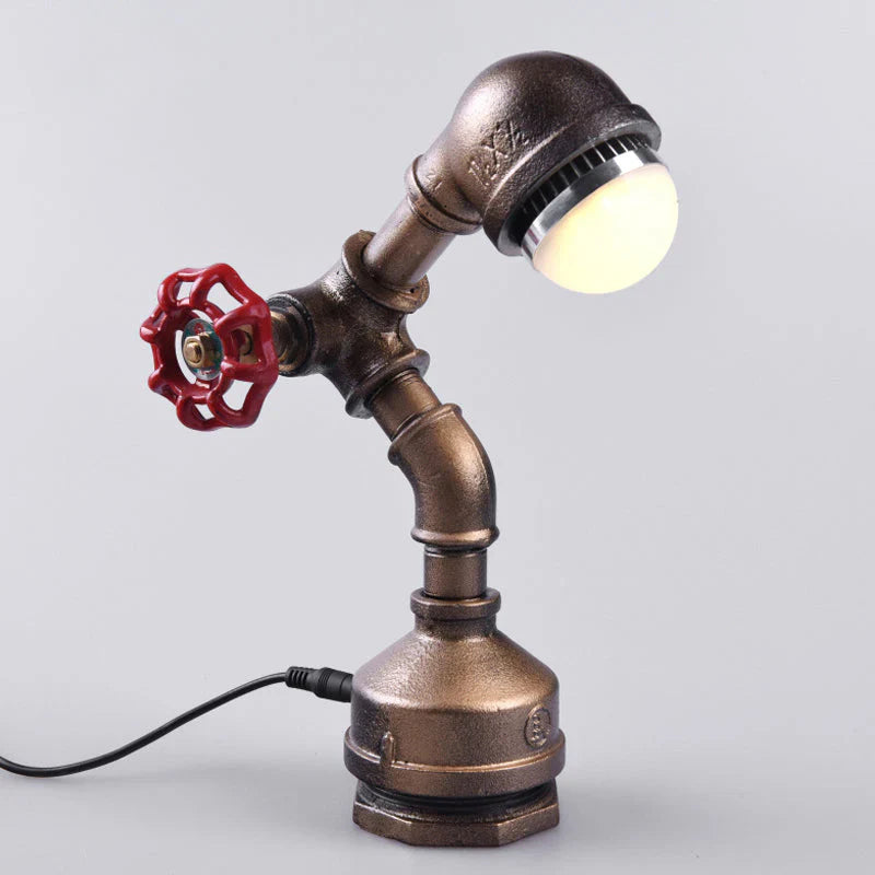 Glowbot - messing steampunk robotlamp met duimschakelaar