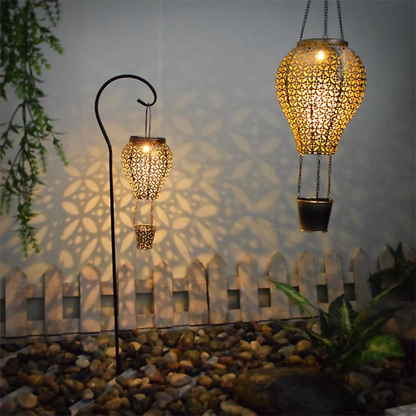 Smeedijzeren holle solar tuinlamp