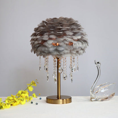 Elegant Light - romantische tafellamp van veerkristal
