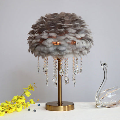 Elegant Light - romantische tafellamp van veerkristal