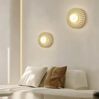 CreativeGlow – moderne wandlamp van hars voor de slaapkamer