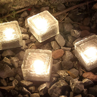 SolarCube – stijlvolle solarlamp voor in de tuin