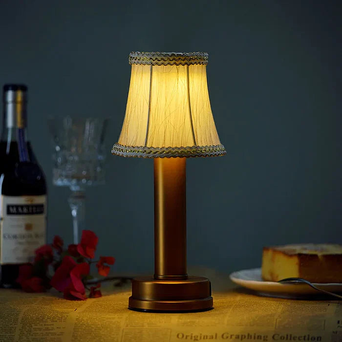 Draadloze LED-tafellamp van zijdemetaal