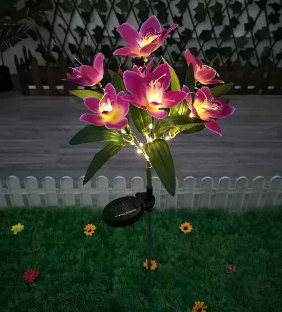 ZonneSpectra | moderne buitenlamp in bloemmotief