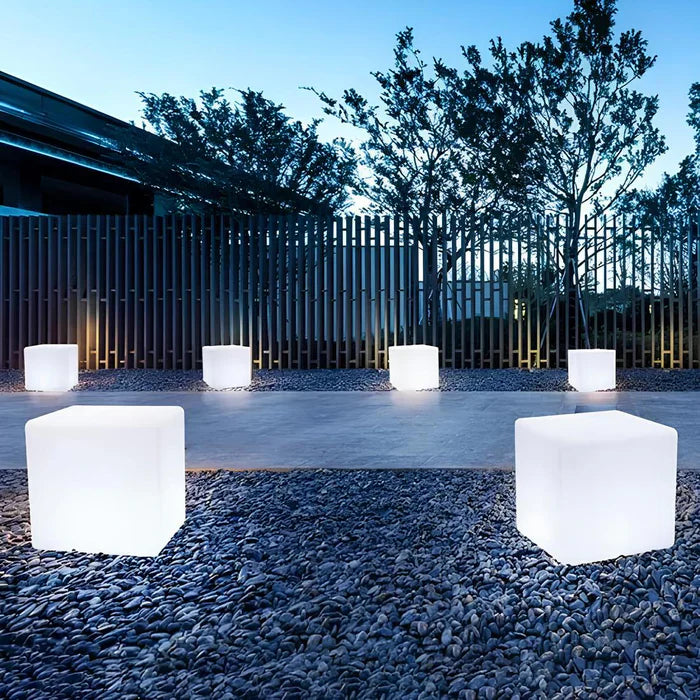 CubeGlow – kubusvormige tuinlamp