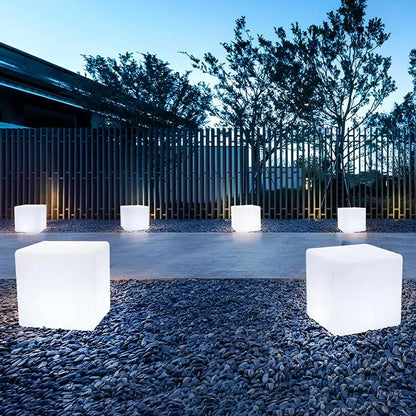 CubeGlow – kubusvormige tuinlamp