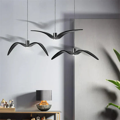 SnavelSchittering | Plafondlamp in vogeldesign