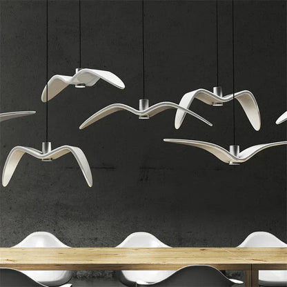 SnavelSchittering | Plafondlamp in vogeldesign
