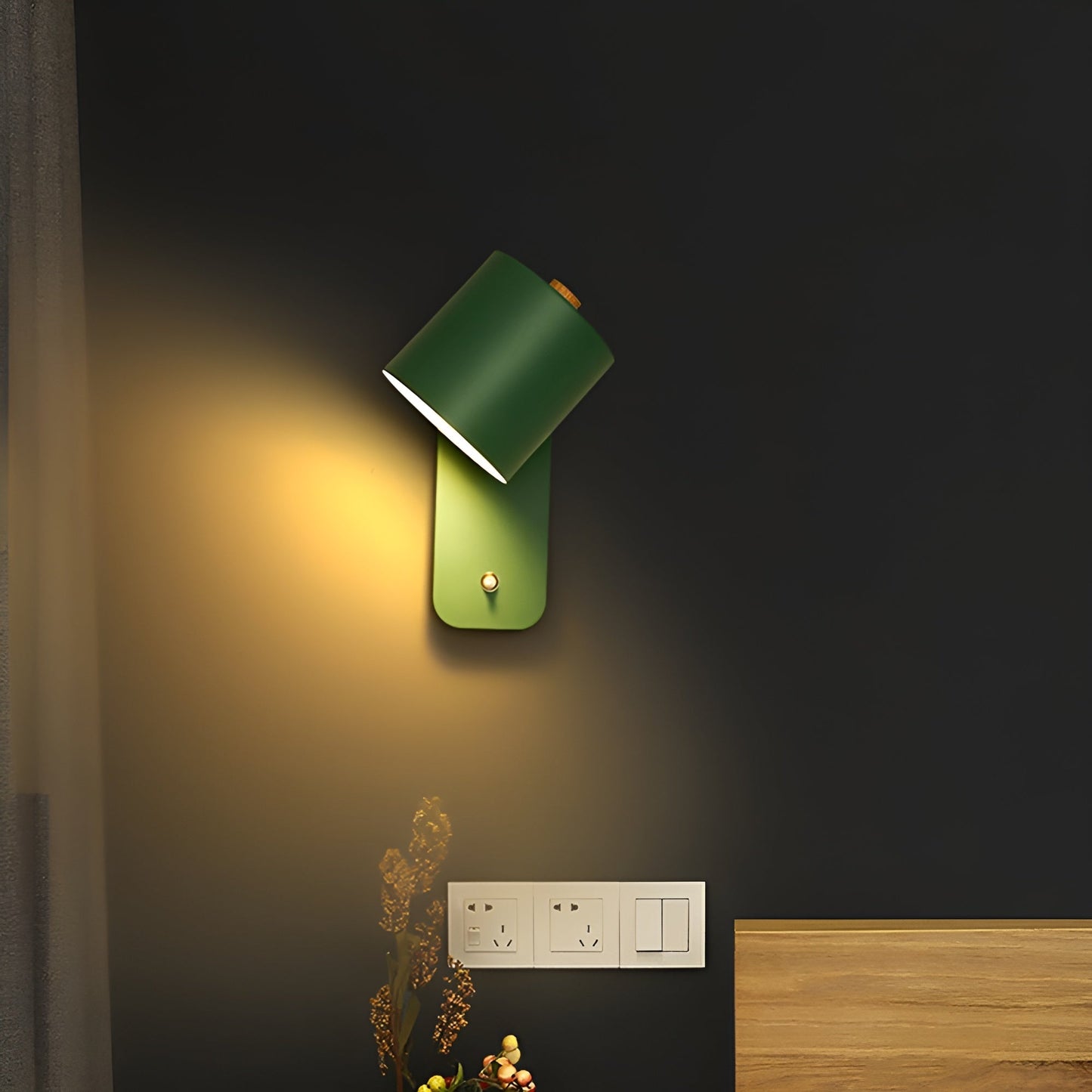 EasyPush wandlamp - draaibare mini cilinder led lamp