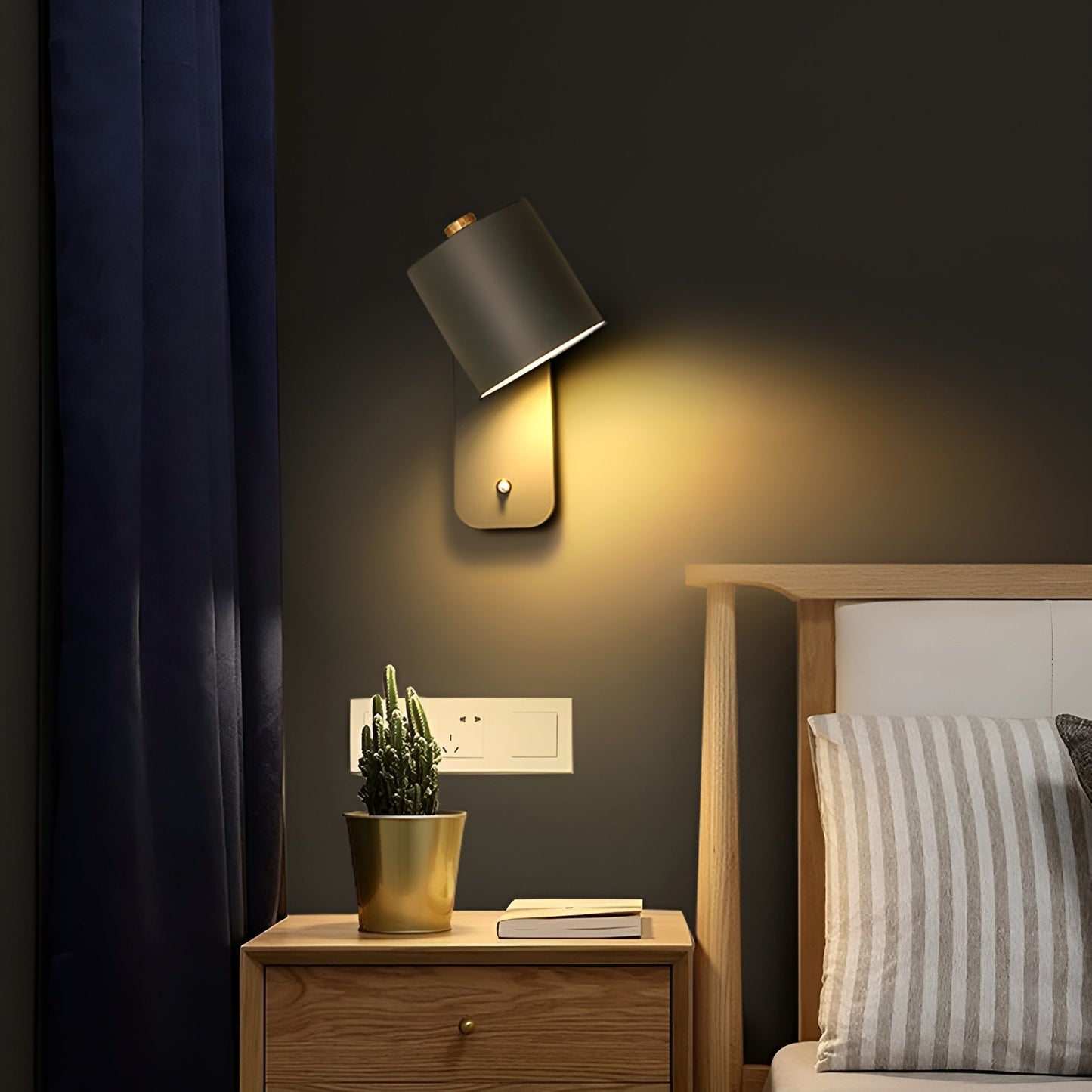 EasyPush wandlamp - draaibare mini cilinder led lamp