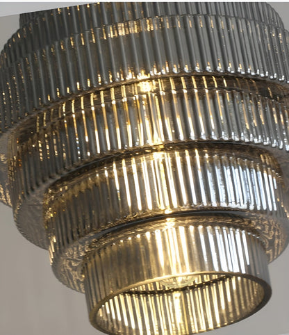 Curve - archaïsche kroonluchter met trapsgewijs ontwerp