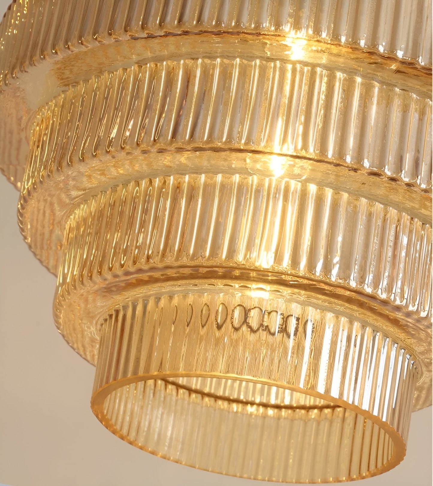 Curve - archaïsche kroonluchter met trapsgewijs ontwerp