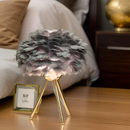 Feather Glow - handgemaakte tafellamp van struisvogelveren voor een romantische sfeer