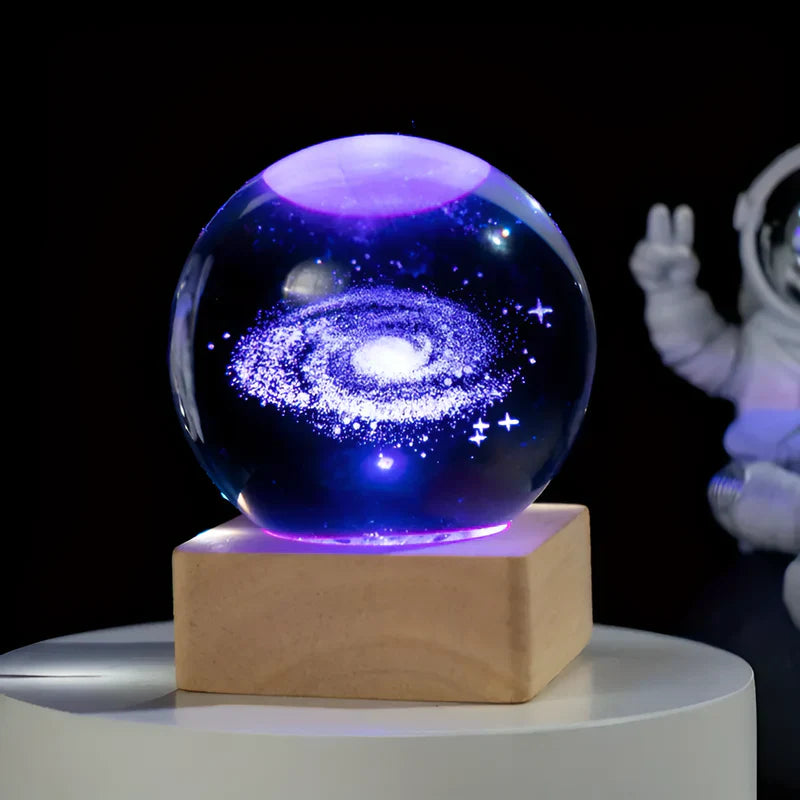 Galactische gloed - magische LED-melkwegstelsel kristallen bol