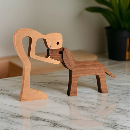Paws of love - hond en man handgemaakte houten sculptuur - symbool voor eeuwige band