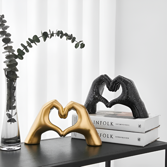 Sculpted Love - modern handheld liefdesfiguur voor tijdloze romantiek