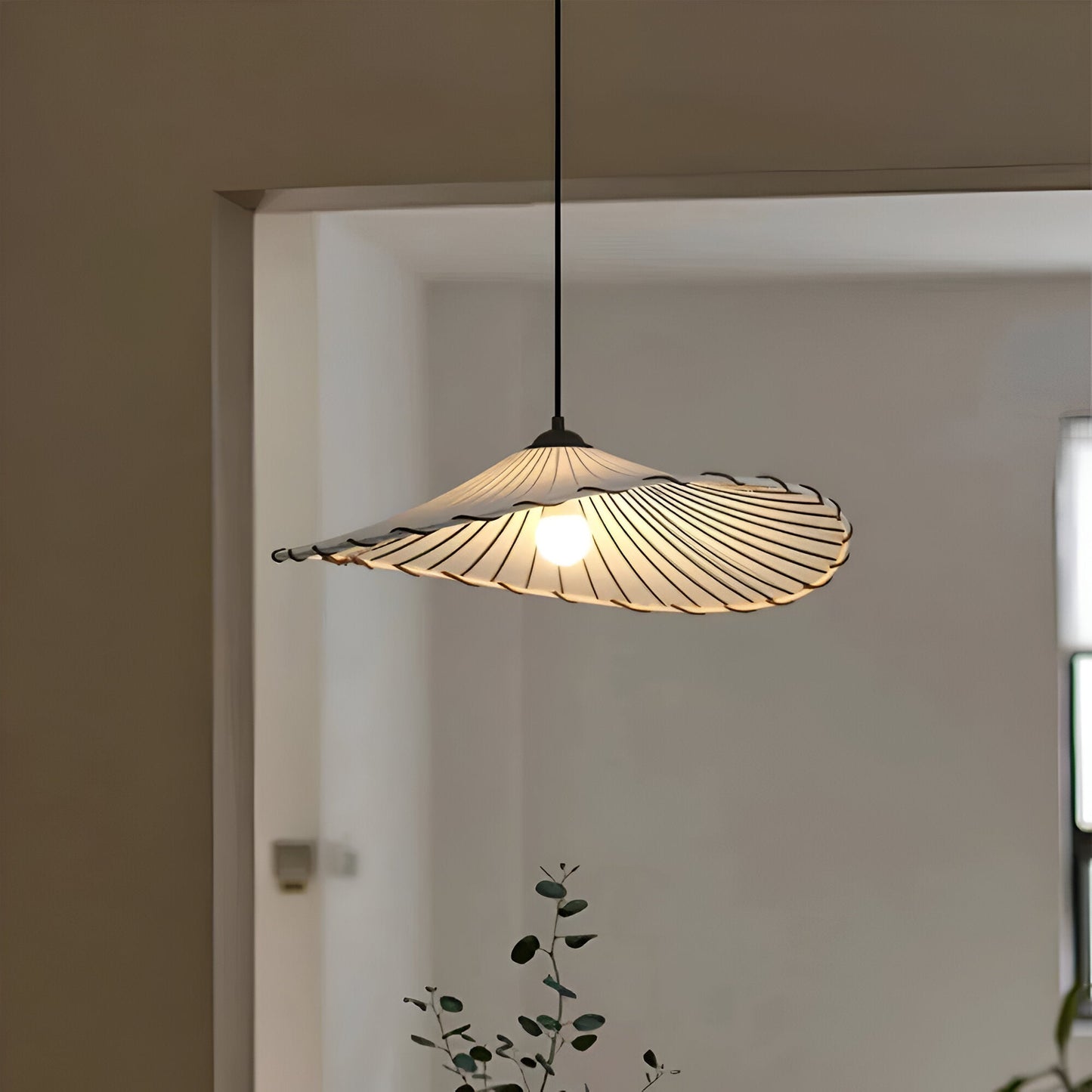Japanse koepel hanglamp - witte stoffen kroonluchter - erstelbare hanglamp