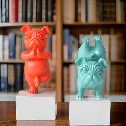 Yoga Paws - abstract yoga buldog beeldje voor speelse huishoudens