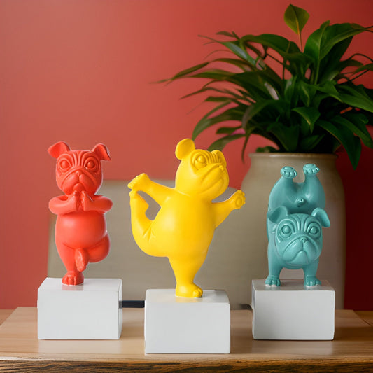 Yoga Paws - abstract yoga buldog beeldje voor speelse huishoudens