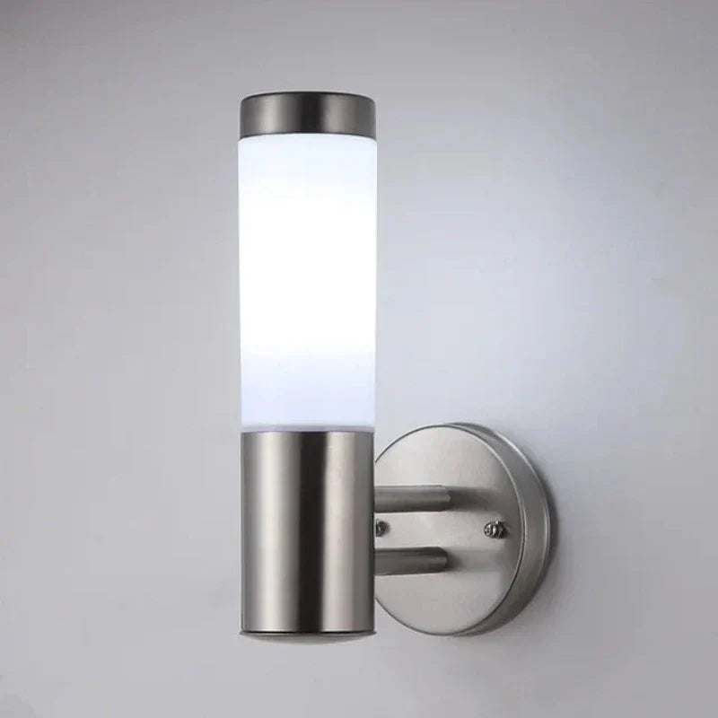 StainlessGlow - moderne roestvrijstalen wandlampen voor buiten