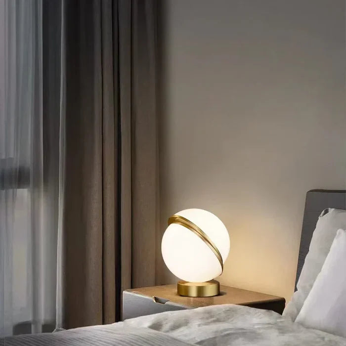 ArcticGlow - Scandinavische creatieve bollamp
