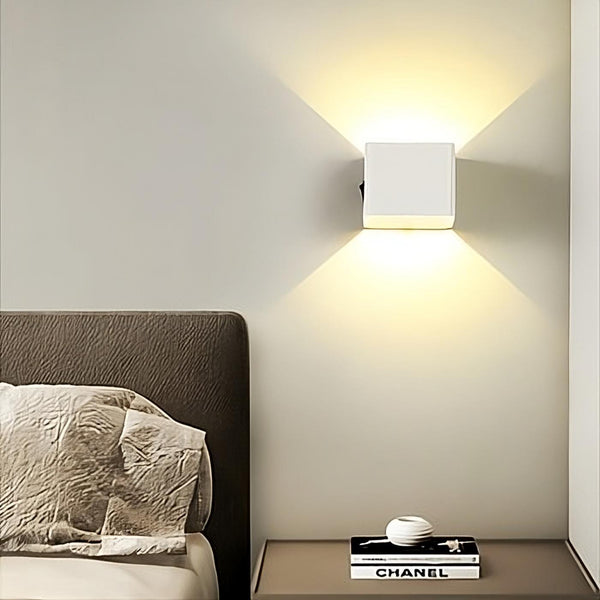 Verstelbare wandlamp met bewegingssensor