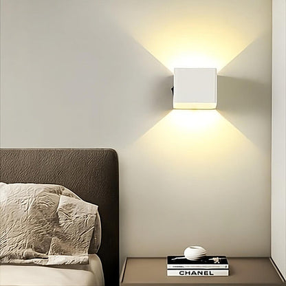 Verstelbare wandlamp met bewegingssensor
