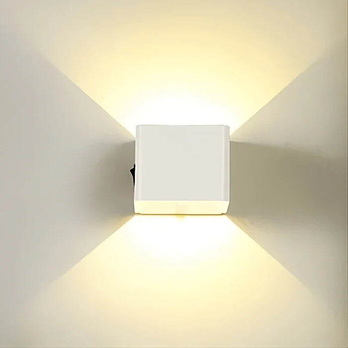 De verstelbare zenGlow wandlamp met bewegingssensor